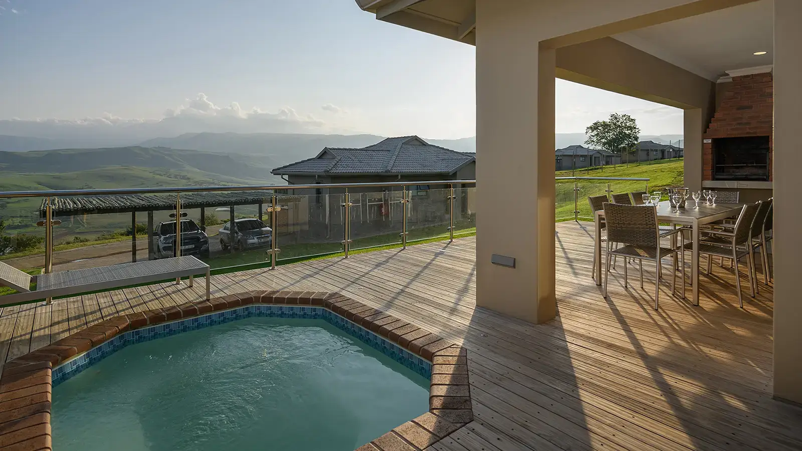 Cayley Mountain Resort 3